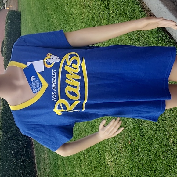 STARTER Tops - Starter LOS ANGELES RAMS Blue and Yellow Sweatshirt 2XL NWT